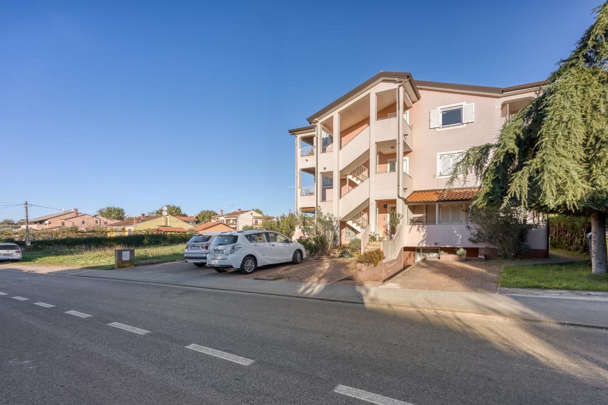 Apartman Matej Tar-Vabriga Exteriör bild