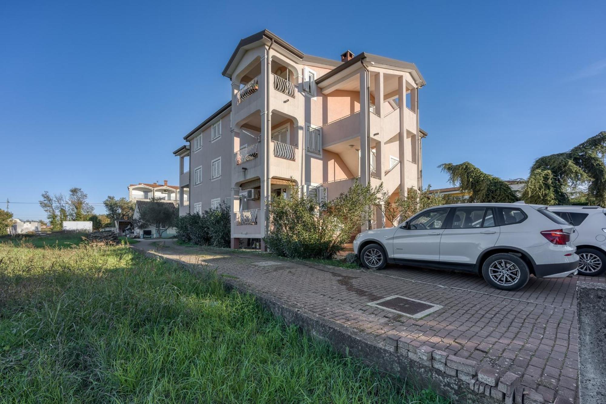Apartman Matej Tar-Vabriga Exteriör bild